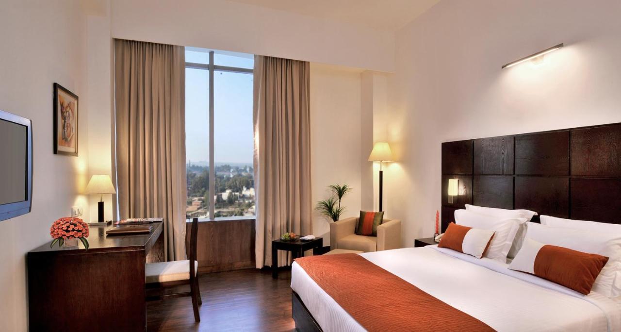 Comfort Inn Tulip Heights Bathinda Exterior photo