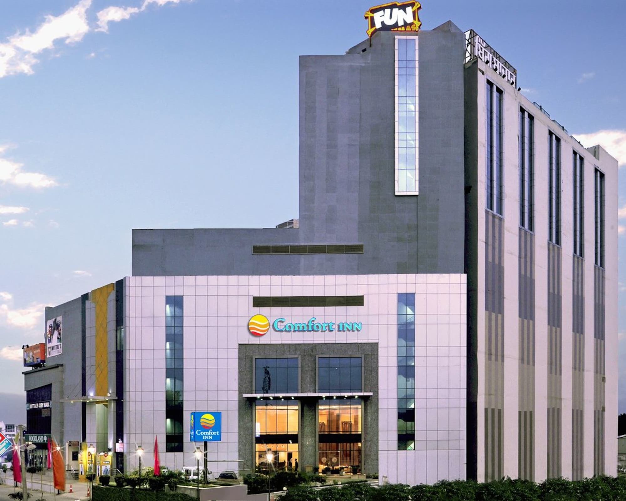 Comfort Inn Tulip Heights Bathinda Exterior photo